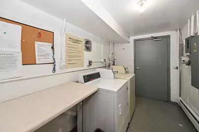 4015 S 84th St #8, Greenfield, WI 53228 - Photo 26
