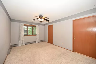 4015 S 84th St #8, Greenfield, WI 53228 - Photo 18
