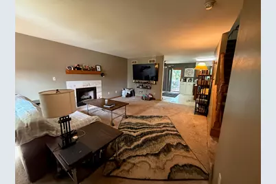 N116W15004  Brownstone Ct #N116W15006, Germantown, WI 53022 - Photo 24