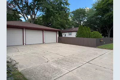 5421  Eastland Way, Madison, WI 53716 - Photo 4
