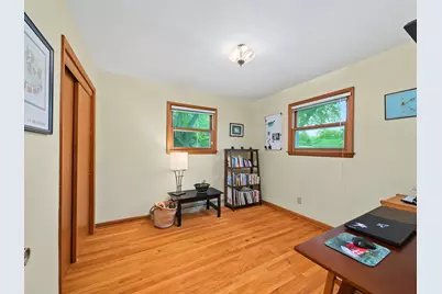 5421  Eastland Way, Madison, WI 53716 - Photo 8