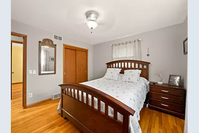 5421  Eastland Way, Madison, WI 53716 - Photo 6