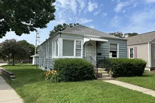 1818 E Fernwood Ave, Milwaukee, WI 53207 - Photo 1