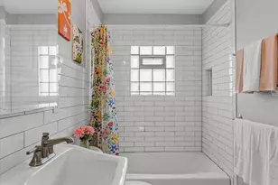 1818 E Fernwood Ave, Milwaukee, WI 53207 - Photo 4
