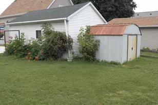 1015 S 18th St, Manitowoc, WI 54220 - Photo 36