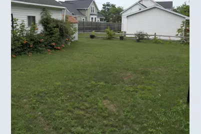 1015 S 18 St, Manitowoc, WI 54220 - Photo 6