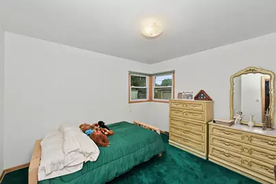 4036 N 81st St, Milwaukee, WI 53222 - Photo 14