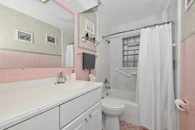 4036 N 81st St, Milwaukee, WI 53222 - Photo 12