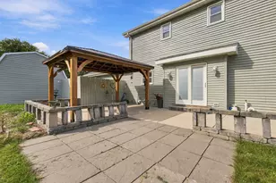 4145 W Anita Ln, Franklin, WI 53132 - Photo 34