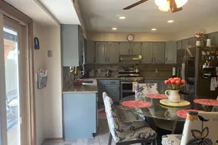 4145 W Anita Ln, Franklin, WI 53132 - Photo 10