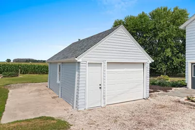 128  Schetter Rd, Mishicot, WI 54241 - Photo 30