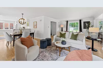 6209 N Berkeley Blvd, Whitefish Bay, WI 53217 - Photo 2