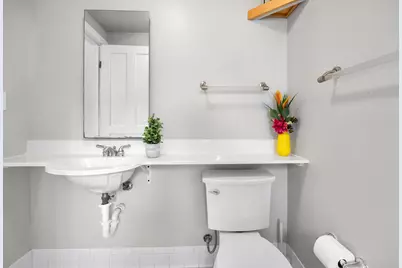 130 N 60th St, Milwaukee, WI 53213 - Photo 12