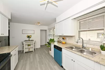 3950 N 58th St, Milwaukee, WI 53216 - Photo 10