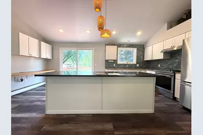 N6392  Sherry Ln, Sheboygan, WI 53083 - Photo 6
