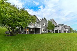 1855 Golfview Dr, Geneva, WI 53147 - Photo 44
