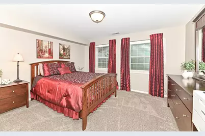 1855  Golfview Dr #35-10, Geneva, WI 53147 - Photo 38