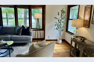 6319 N Bay Ridge Ave, Whitefish Bay, WI 53217 - Photo 8