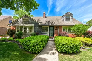 6319 N Bay Ridge Ave, Whitefish Bay, WI 53217 - Photo 1