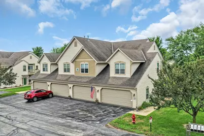 8615 S Stratford Rd #102-16, Oak Creek, WI 53154 - Photo 1