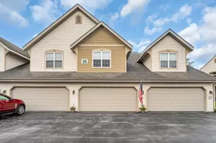 8615 S Stratford Rd, Oak Creek, WI 53154 - Photo 28