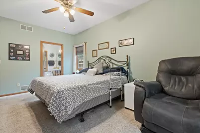 3210 E Donald Ave, Cudahy, WI 53110 - Photo 10