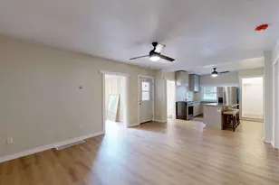 1303 Avon St, La Crosse, WI 54603 - Photo 8
