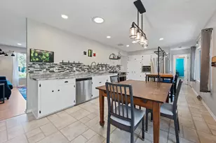 501 W Bayfield Ave, Glendale, WI 53217 - Photo 6