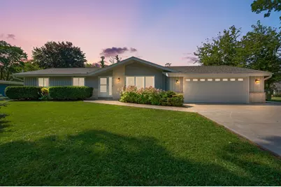 501 W Bayfield Ave, Glendale, WI 53217 - Photo 2