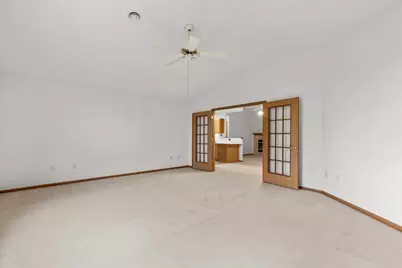 2465  Country Creek Cir #3, West Bend, WI 53095 - Photo 24