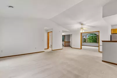 2465  Country Creek Cir #3, West Bend, WI 53095 - Photo 8