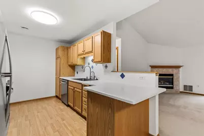 2465  Country Creek Cir #3, West Bend, WI 53095 - Photo 10