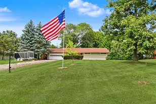 7820 W Barnard Ave, Greenfield, WI 53220 - Photo 40