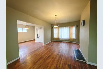 2563 N 12th St, Milwaukee, WI 53206 - Photo 10