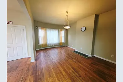 2563 N 12th St, Milwaukee, WI 53206 - Photo 8