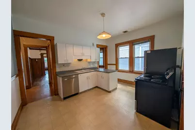 3223 N Marietta Ave #3225, Milwaukee, WI 53211 - Photo 10