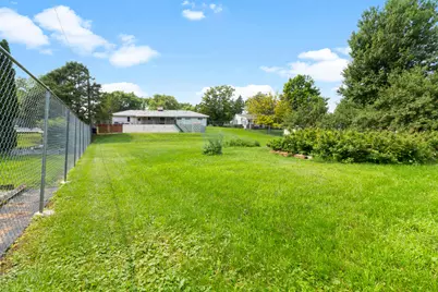 8826 S Patricia Blvd, Oak Creek, WI 53154 - Photo 22