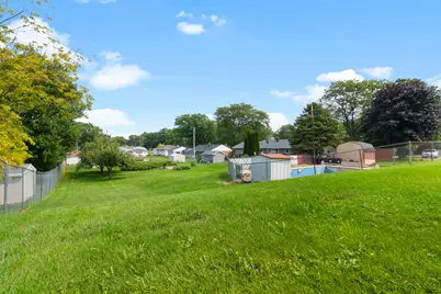 8826 S Patricia Blvd, Oak Creek, WI 53154 - Photo 18
