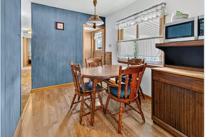 8826 S Patricia Blvd, Oak Creek, WI 53154 - Photo 12