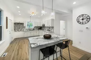 1431 N 22nd St, Milwaukee, WI 53205 - Photo 4