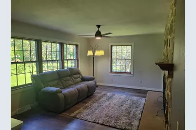 686 S Concord Rd, Oconomowoc, WI 53066 - Photo 8