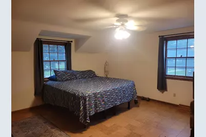 686 S Concord Rd, Oconomowoc, WI 53066 - Photo 10