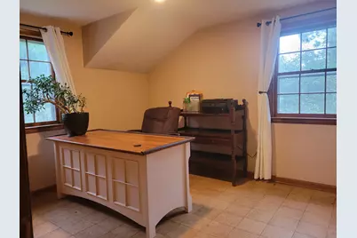 686 S Concord Rd, Oconomowoc, WI 53066 - Photo 12