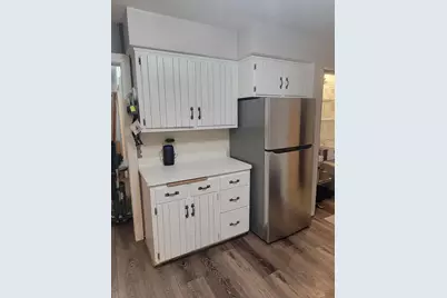686 S Concord Rd, Oconomowoc, WI 53066 - Photo 6