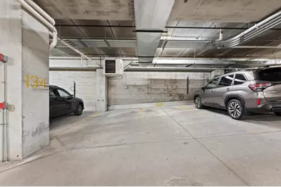 1550 E Royall Pl #1112, Milwaukee, WI 53202 - Photo 30