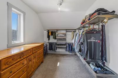 215 N Liberty St, Valders, WI 54245 - Photo 4
