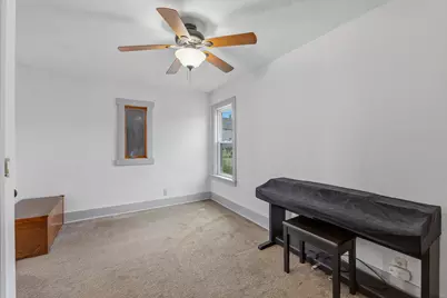 215 N Liberty St, Valders, WI 54245 - Photo 10