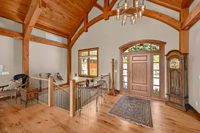 5531  Peters Dr, West Bend, WI 53095 - Photo 4