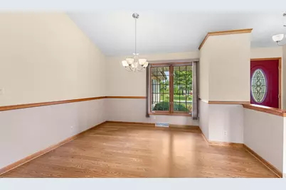 6871 S Dory Dr, Franklin, WI 53132 - Photo 18