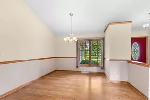 6871 S Dory Dr, Franklin, WI 53132 - Photo 18